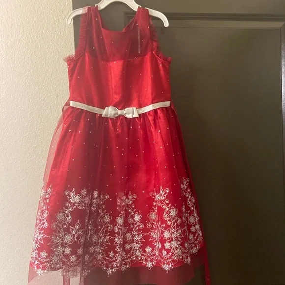 Holiday girls dress size 8 Holiday girls dress size 8
